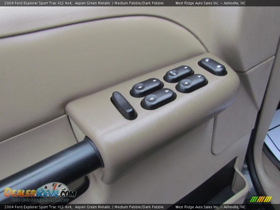 2004 Ford Explorer Sport Trac XLS 4x4 Aspen Green Metallic / Medium Pebble/Dark Pebble Photo #20