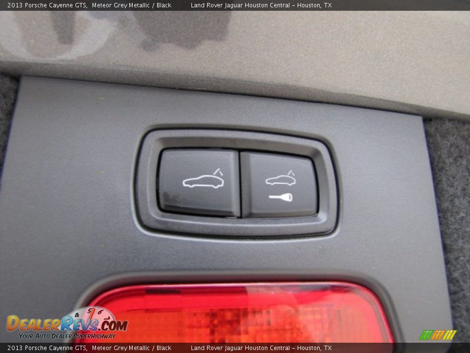 2013 Porsche Cayenne GTS Meteor Grey Metallic / Black Photo #36