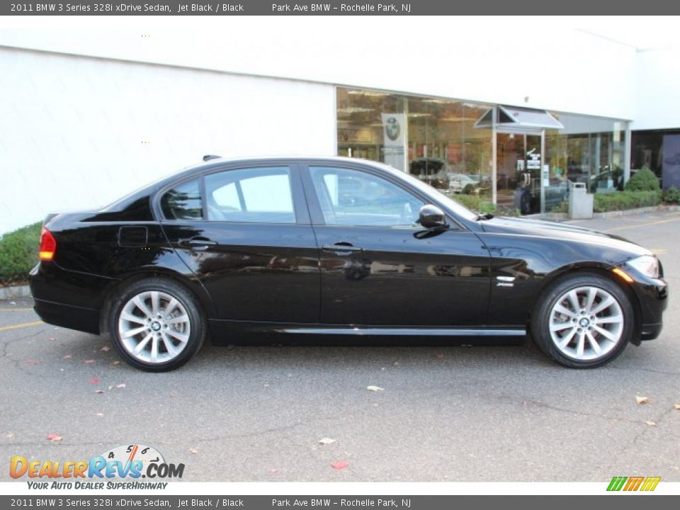 2011 BMW 3 Series 328i xDrive Sedan Jet Black / Black Photo #2