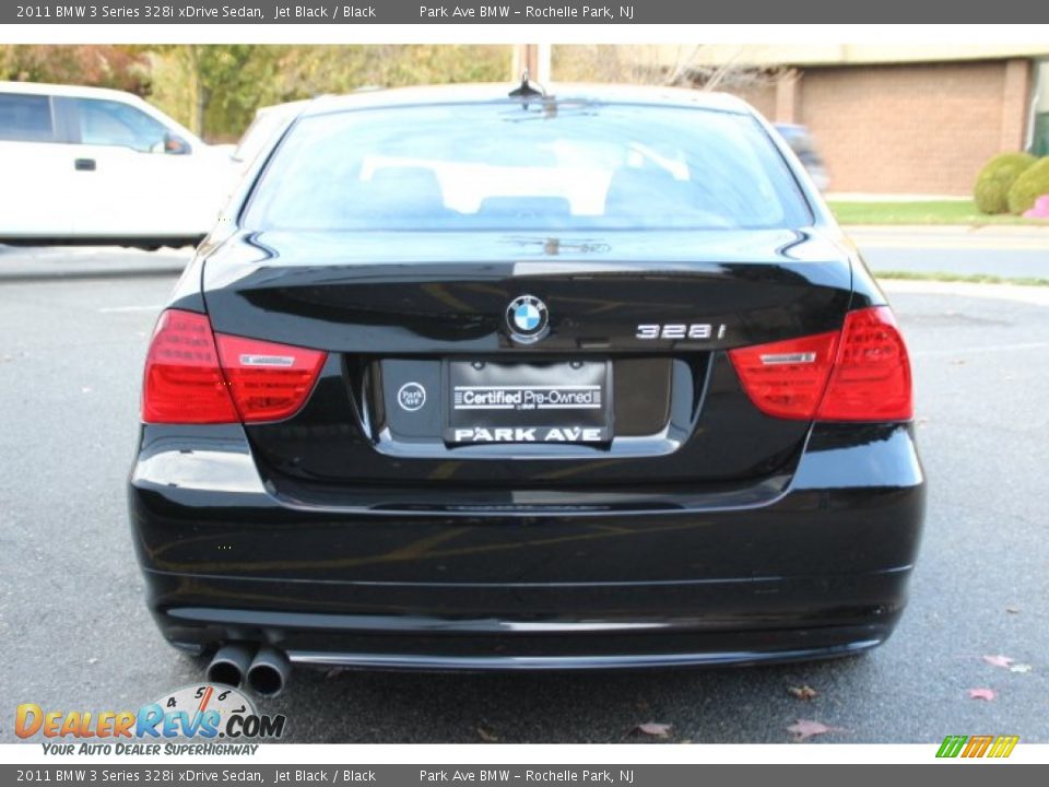 2011 BMW 3 Series 328i xDrive Sedan Jet Black / Black Photo #4