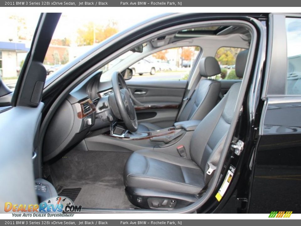 2011 BMW 3 Series 328i xDrive Sedan Jet Black / Black Photo #11
