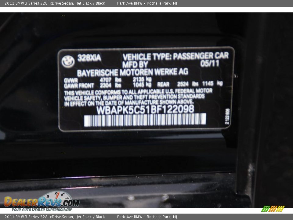 2011 BMW 3 Series 328i xDrive Sedan Jet Black / Black Photo #32