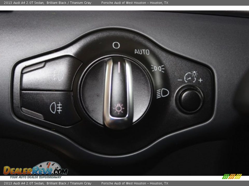 2013 Audi A4 2.0T Sedan Brilliant Black / Titanium Gray Photo #28