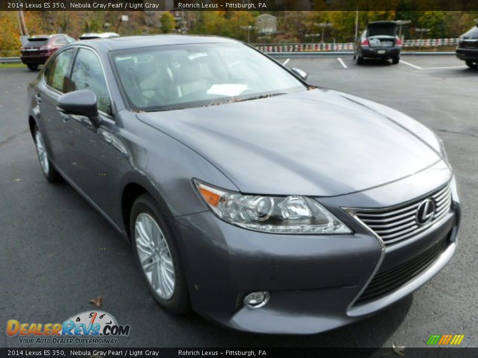 Front 3/4 View of 2014 Lexus ES 350 Photo #6