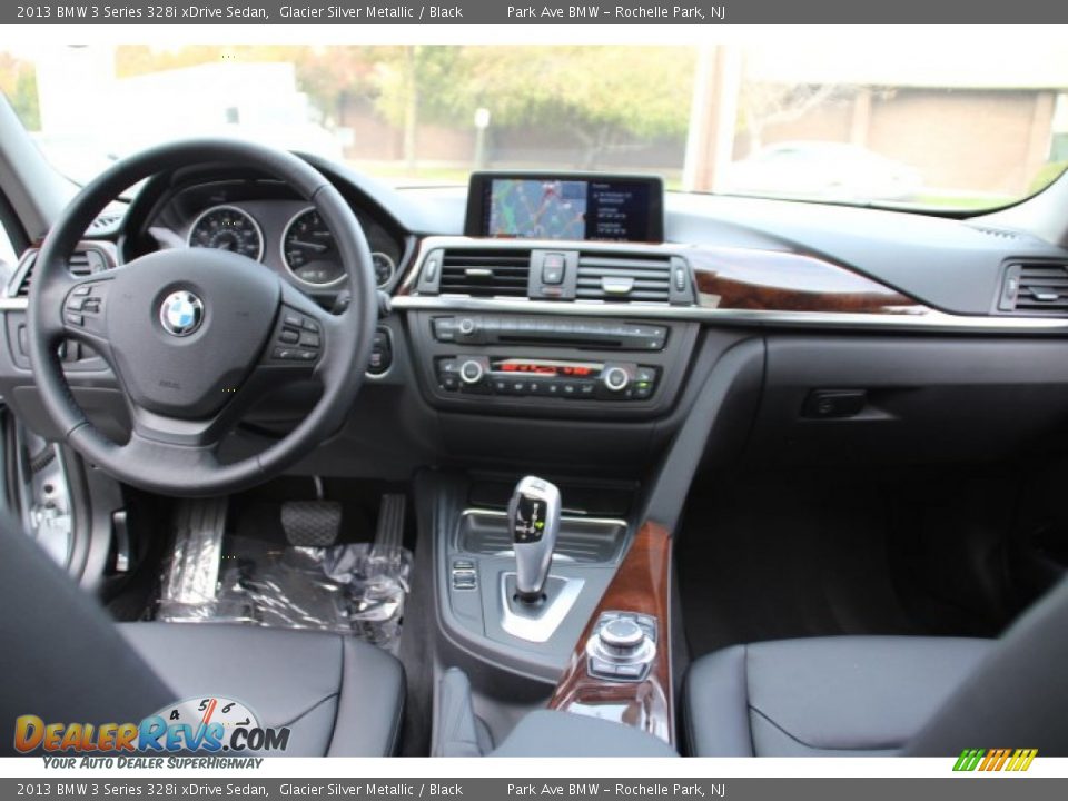 2013 BMW 3 Series 328i xDrive Sedan Glacier Silver Metallic / Black Photo #13