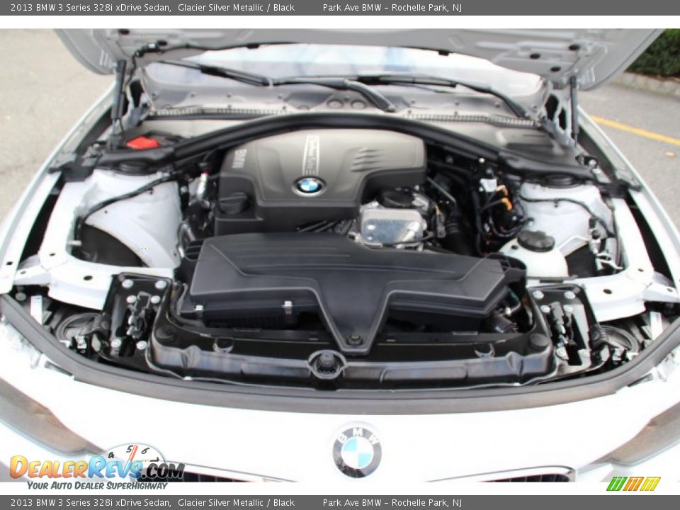 2013 BMW 3 Series 328i xDrive Sedan Glacier Silver Metallic / Black Photo #29