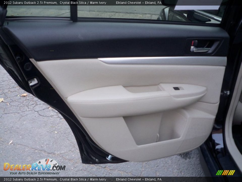 2012 Subaru Outback 2.5i Premium Crystal Black Silica / Warm Ivory Photo #11
