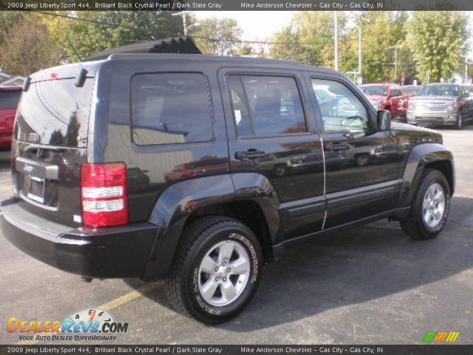 2009 Jeep Liberty Sport 4x4 Brilliant Black Crystal Pearl / Dark Slate Gray Photo #16