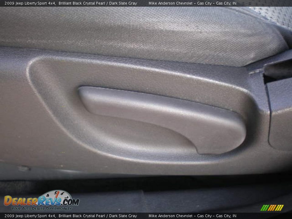 2009 Jeep Liberty Sport 4x4 Brilliant Black Crystal Pearl / Dark Slate Gray Photo #24