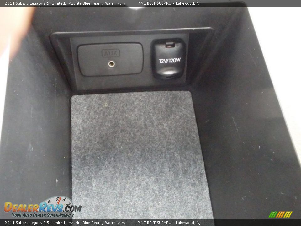 2011 Subaru Legacy 2.5i Limited Azurite Blue Pearl / Warm Ivory Photo #18