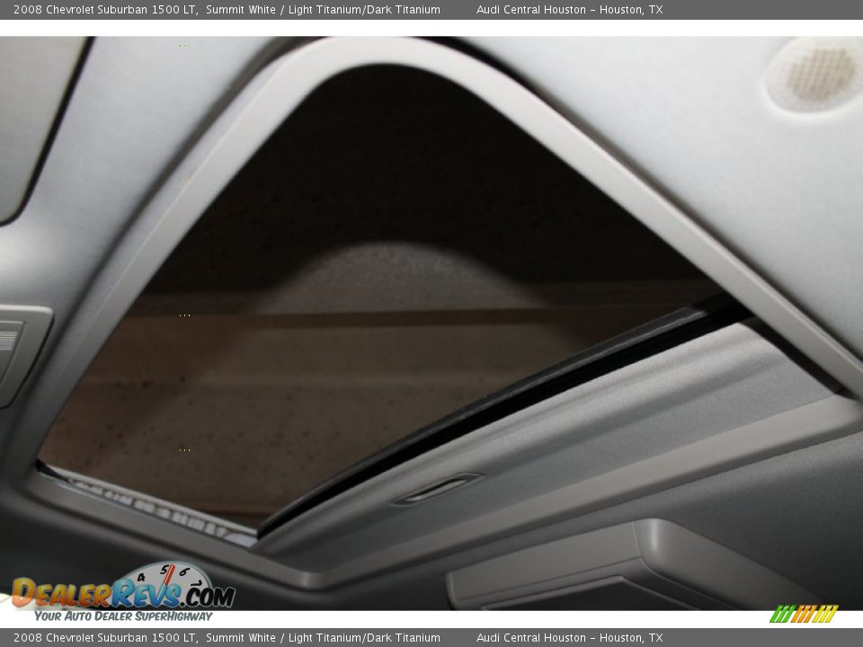 2008 Chevrolet Suburban 1500 LT Summit White / Light Titanium/Dark Titanium Photo #17