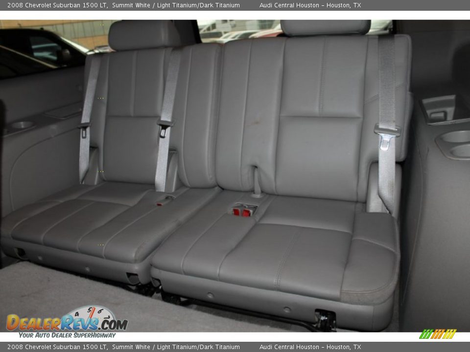 2008 Chevrolet Suburban 1500 LT Summit White / Light Titanium/Dark Titanium Photo #29