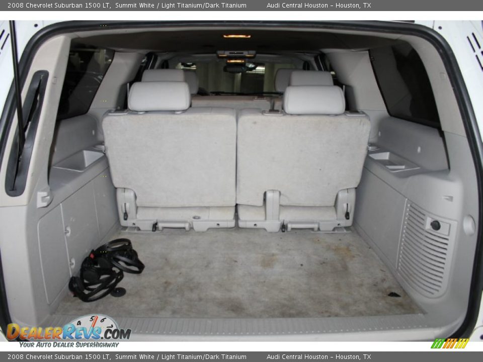 2008 Chevrolet Suburban 1500 LT Summit White / Light Titanium/Dark Titanium Photo #30
