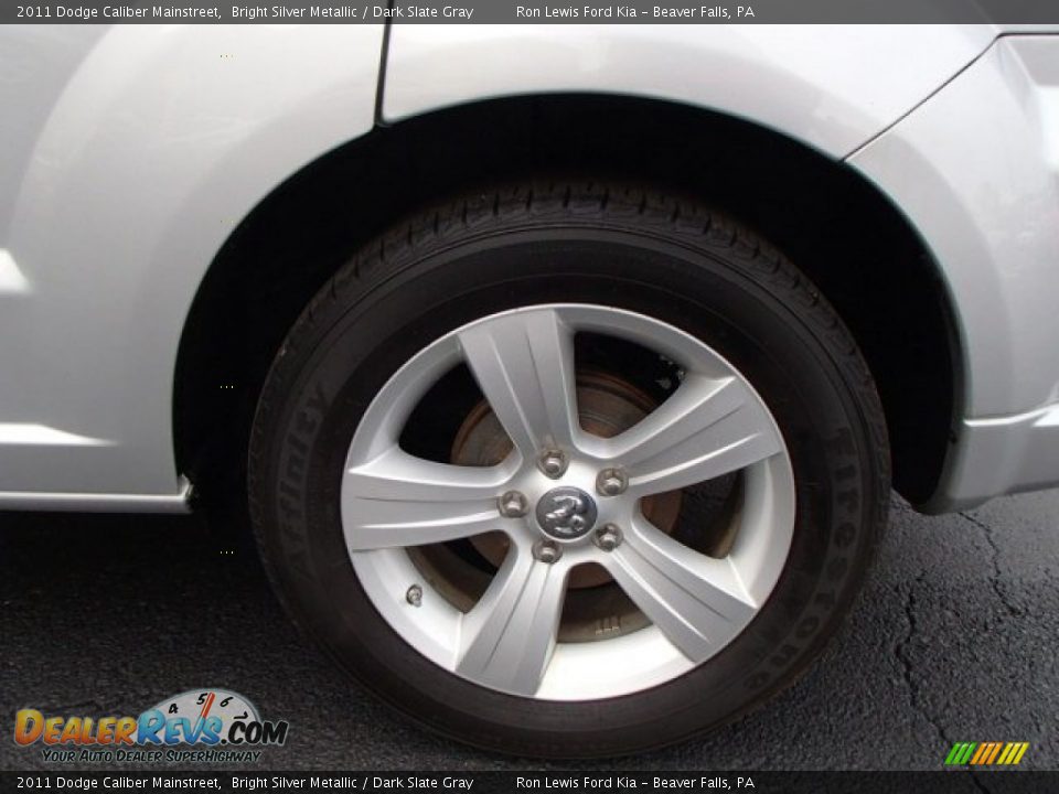 2011 Dodge Caliber Mainstreet Bright Silver Metallic / Dark Slate Gray Photo #9