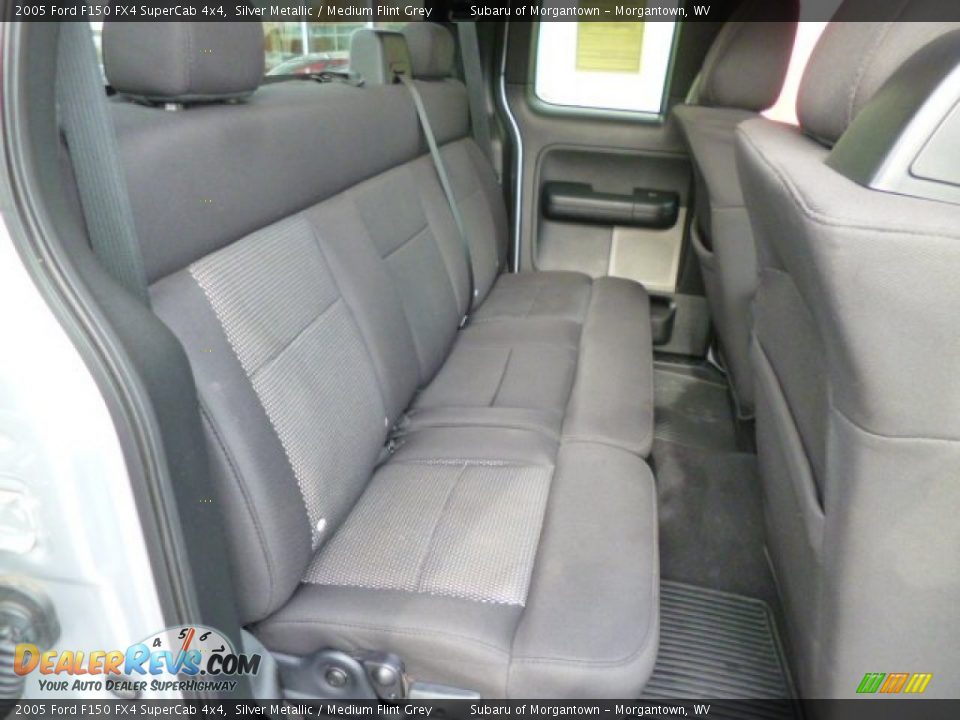 2005 Ford F150 FX4 SuperCab 4x4 Silver Metallic / Medium Flint Grey Photo #5