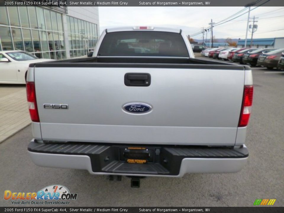 2005 Ford F150 FX4 SuperCab 4x4 Silver Metallic / Medium Flint Grey Photo #10