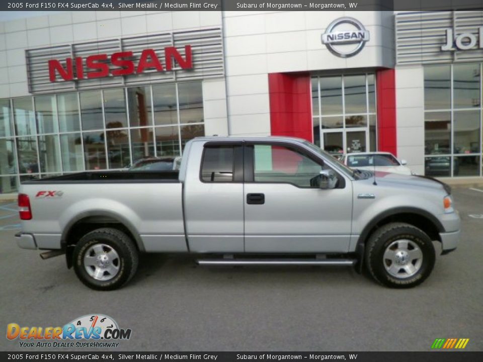 2005 Ford F150 FX4 SuperCab 4x4 Silver Metallic / Medium Flint Grey Photo #12