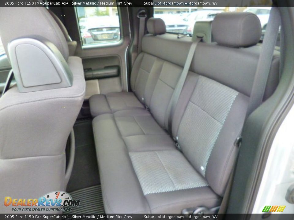 2005 Ford F150 FX4 SuperCab 4x4 Silver Metallic / Medium Flint Grey Photo #15