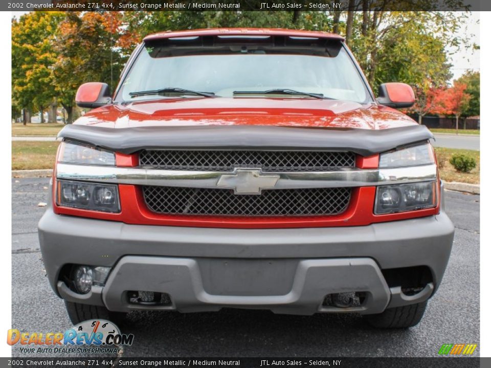 2002 Chevrolet Avalanche Z71 4x4 Sunset Orange Metallic / Medium Neutral Photo #2