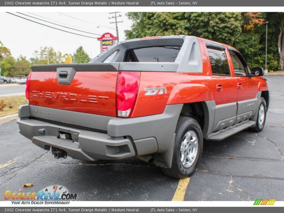 2002 Chevrolet Avalanche Z71 4x4 Sunset Orange Metallic / Medium Neutral Photo #6