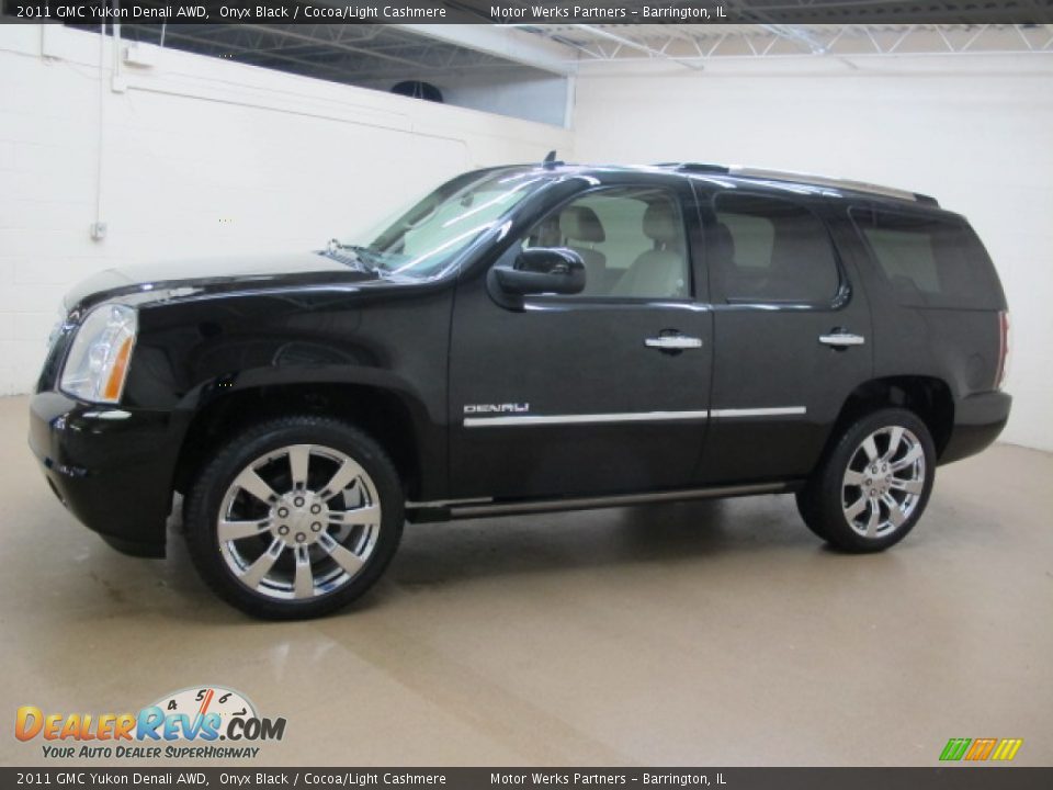 2011 GMC Yukon Denali AWD Onyx Black / Cocoa/Light Cashmere Photo #5