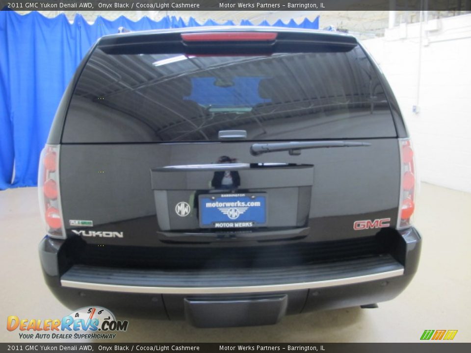 2011 GMC Yukon Denali AWD Onyx Black / Cocoa/Light Cashmere Photo #7