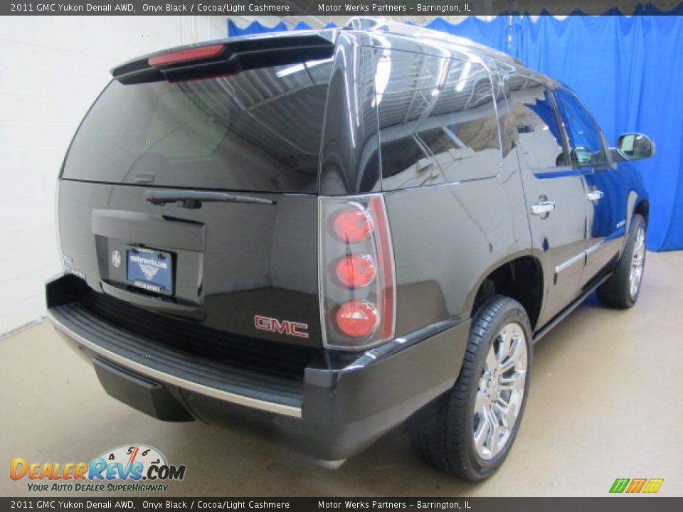 2011 GMC Yukon Denali AWD Onyx Black / Cocoa/Light Cashmere Photo #9