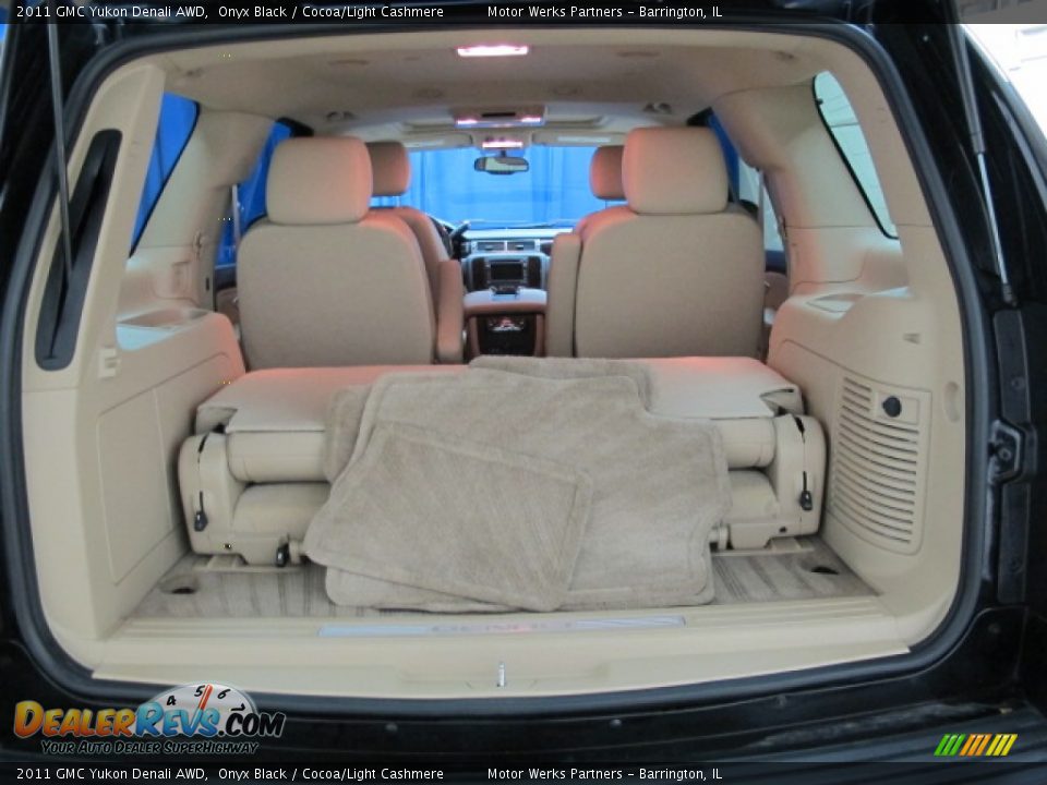 2011 GMC Yukon Denali AWD Onyx Black / Cocoa/Light Cashmere Photo #11
