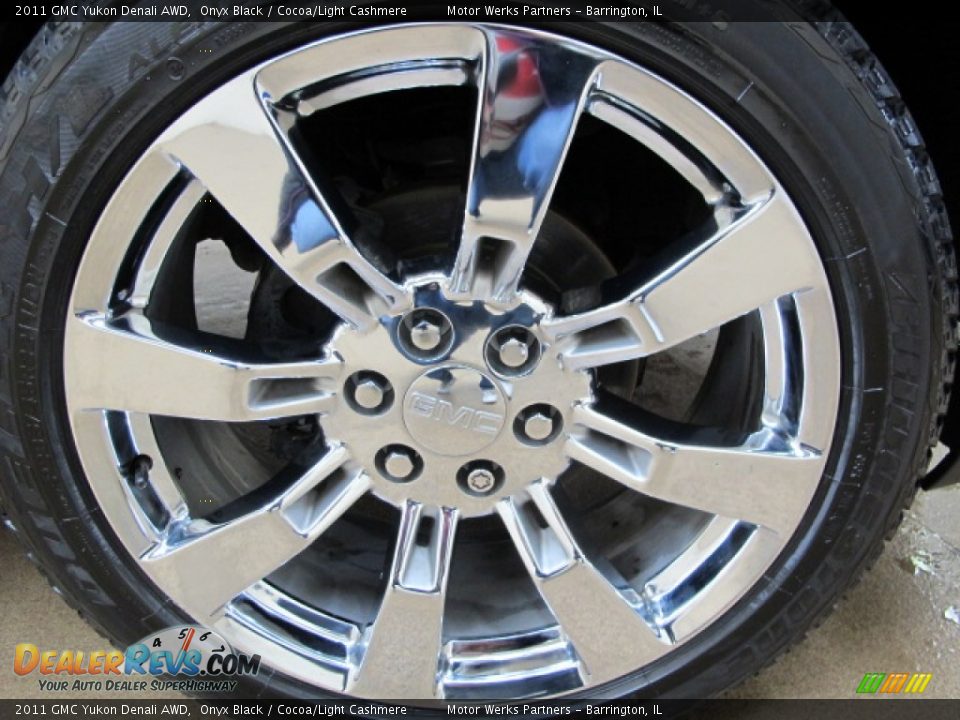 2011 GMC Yukon Denali AWD Onyx Black / Cocoa/Light Cashmere Photo #16