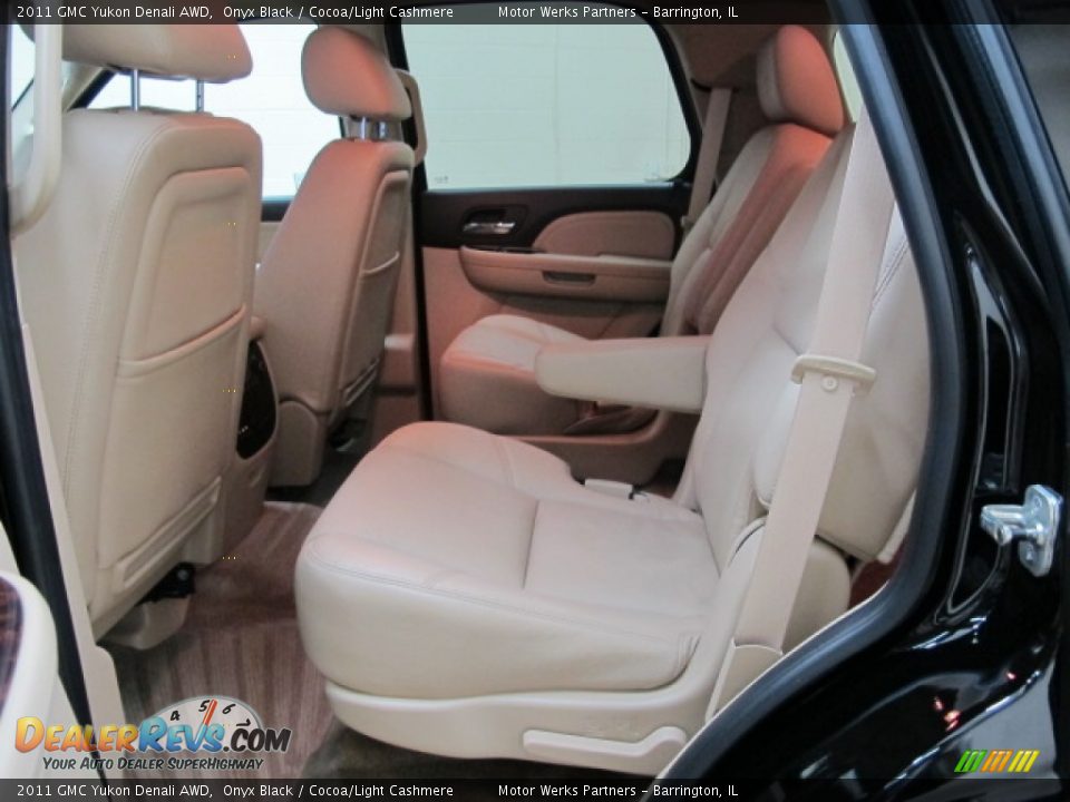 2011 GMC Yukon Denali AWD Onyx Black / Cocoa/Light Cashmere Photo #19