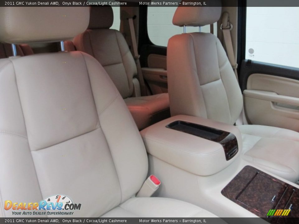 2011 GMC Yukon Denali AWD Onyx Black / Cocoa/Light Cashmere Photo #26