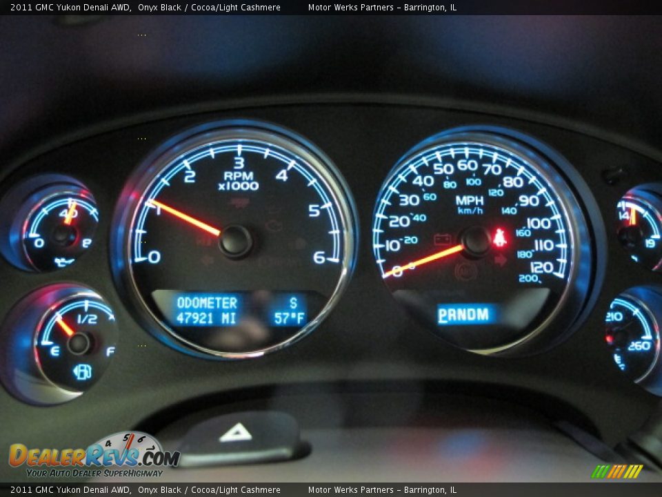 2011 GMC Yukon Denali AWD Onyx Black / Cocoa/Light Cashmere Photo #30