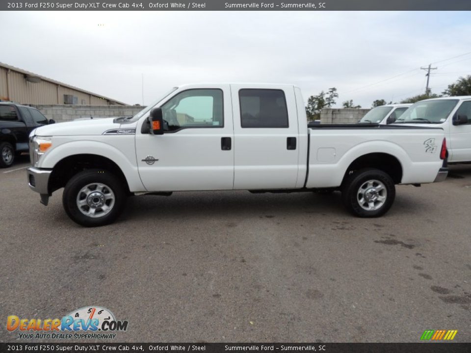 2013 Ford F250 Super Duty XLT Crew Cab 4x4 Oxford White / Steel Photo #2