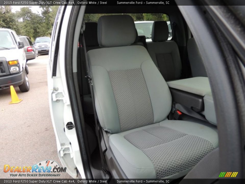 2013 Ford F250 Super Duty XLT Crew Cab 4x4 Oxford White / Steel Photo #8