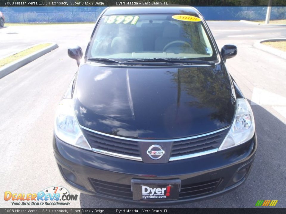 2008 Nissan Versa 1.8 S Hatchback Super Black / Beige Photo #2
