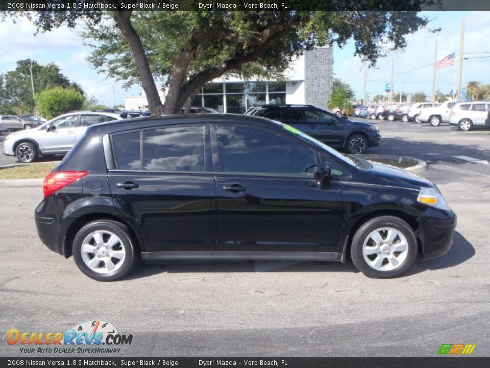2008 Nissan Versa 1.8 S Hatchback Super Black / Beige Photo #6