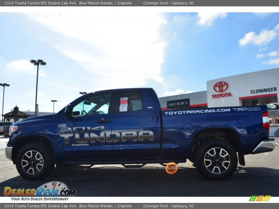 2014 Toyota Tundra SR5 Double Cab 4x4 Blue Ribbon Metallic / Graphite Photo #2