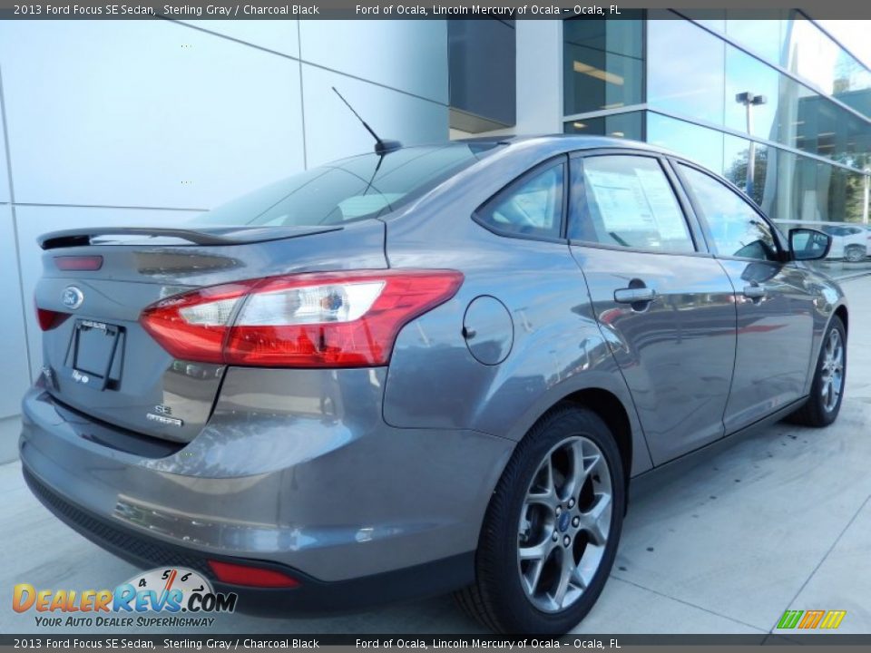 2013 Ford Focus SE Sedan Sterling Gray / Charcoal Black Photo #4