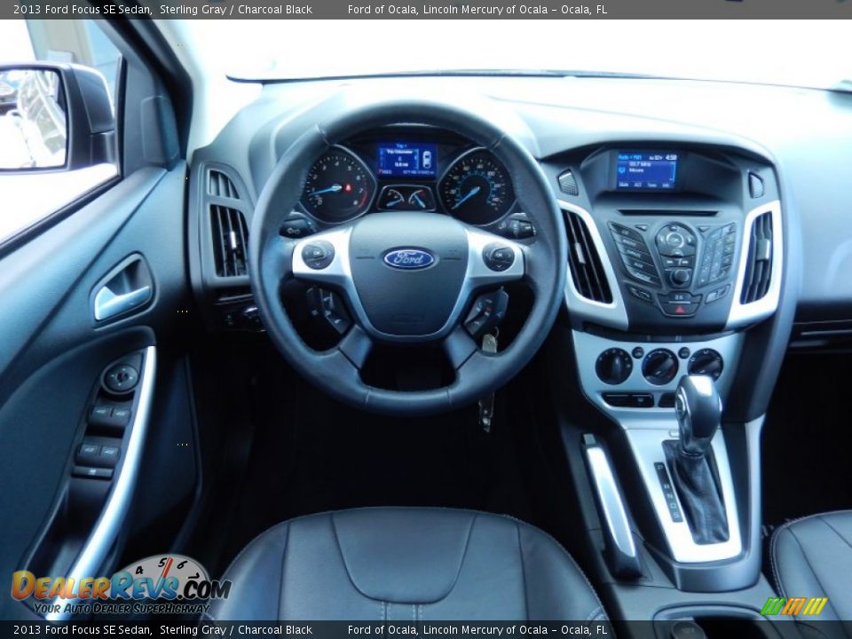 2013 Ford Focus SE Sedan Sterling Gray / Charcoal Black Photo #21