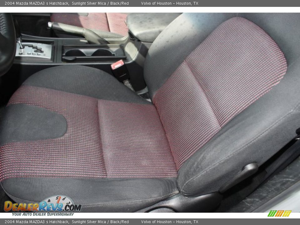 2004 Mazda MAZDA3 s Hatchback Sunlight Silver Mica / Black/Red Photo #15