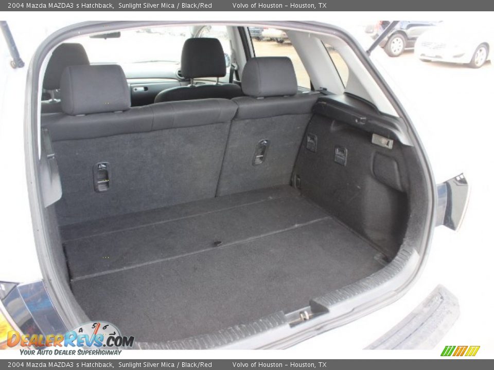 2004 Mazda MAZDA3 s Hatchback Sunlight Silver Mica / Black/Red Photo #28