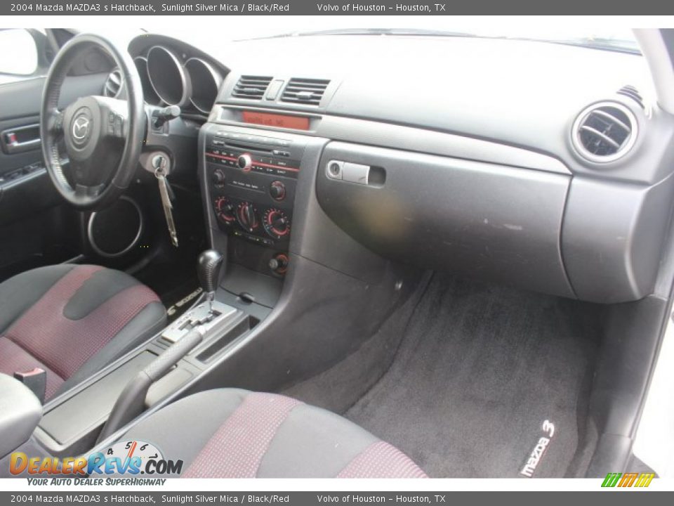 2004 Mazda MAZDA3 s Hatchback Sunlight Silver Mica / Black/Red Photo #32
