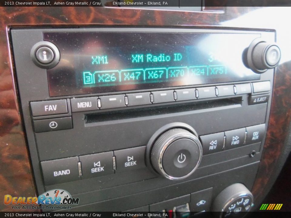 2013 Chevrolet Impala LT Ashen Gray Metallic / Gray Photo #20