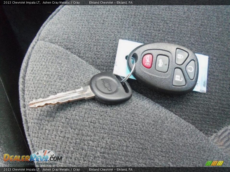 2013 Chevrolet Impala LT Ashen Gray Metallic / Gray Photo #21
