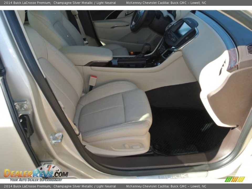 2014 Buick LaCrosse Premium Champagne Silver Metallic / Light Neutral Photo #18