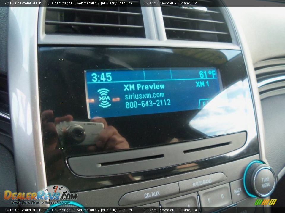 2013 Chevrolet Malibu LS Champagne Silver Metallic / Jet Black/Titanium Photo #18