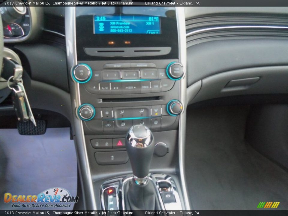 2013 Chevrolet Malibu LS Champagne Silver Metallic / Jet Black/Titanium Photo #19