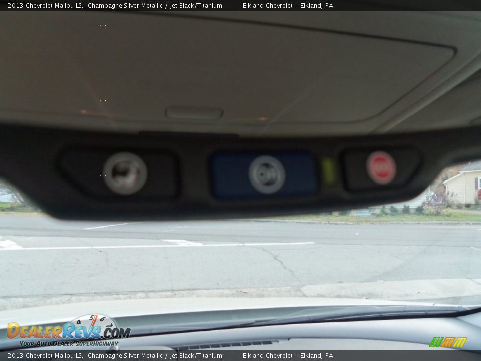 2013 Chevrolet Malibu LS Champagne Silver Metallic / Jet Black/Titanium Photo #24