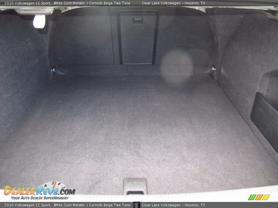2010 Volkswagen CC Sport White Gold Metallic / Cornsilk Beige Two Tone Photo #11