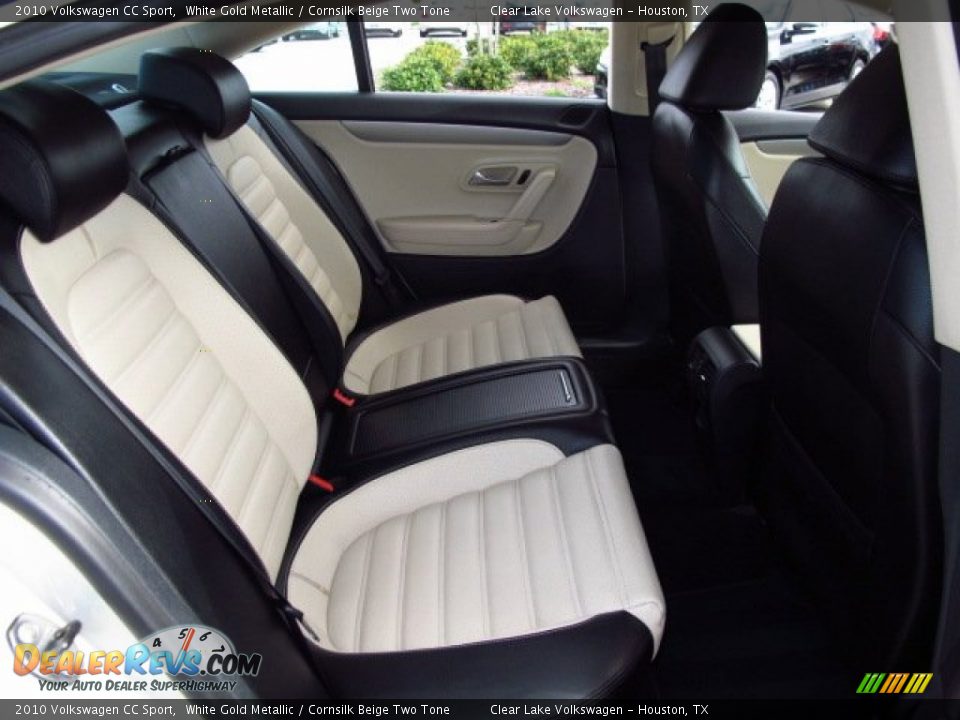 2010 Volkswagen CC Sport White Gold Metallic / Cornsilk Beige Two Tone Photo #17